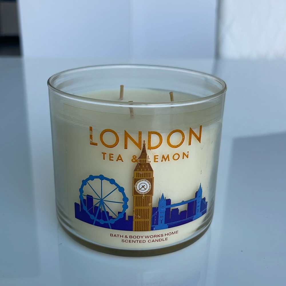 - London Tea & Lemon Candle 🫖